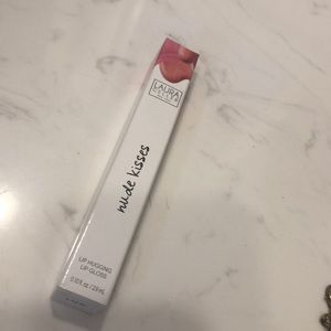 New in box: Laura Geller Nude Kisses Lip gloss in “Smooch”